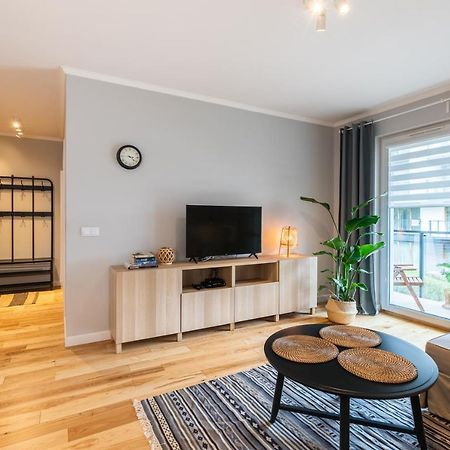 Komfortowy Apartament Z Parkingiem Breslavia Exterior foto