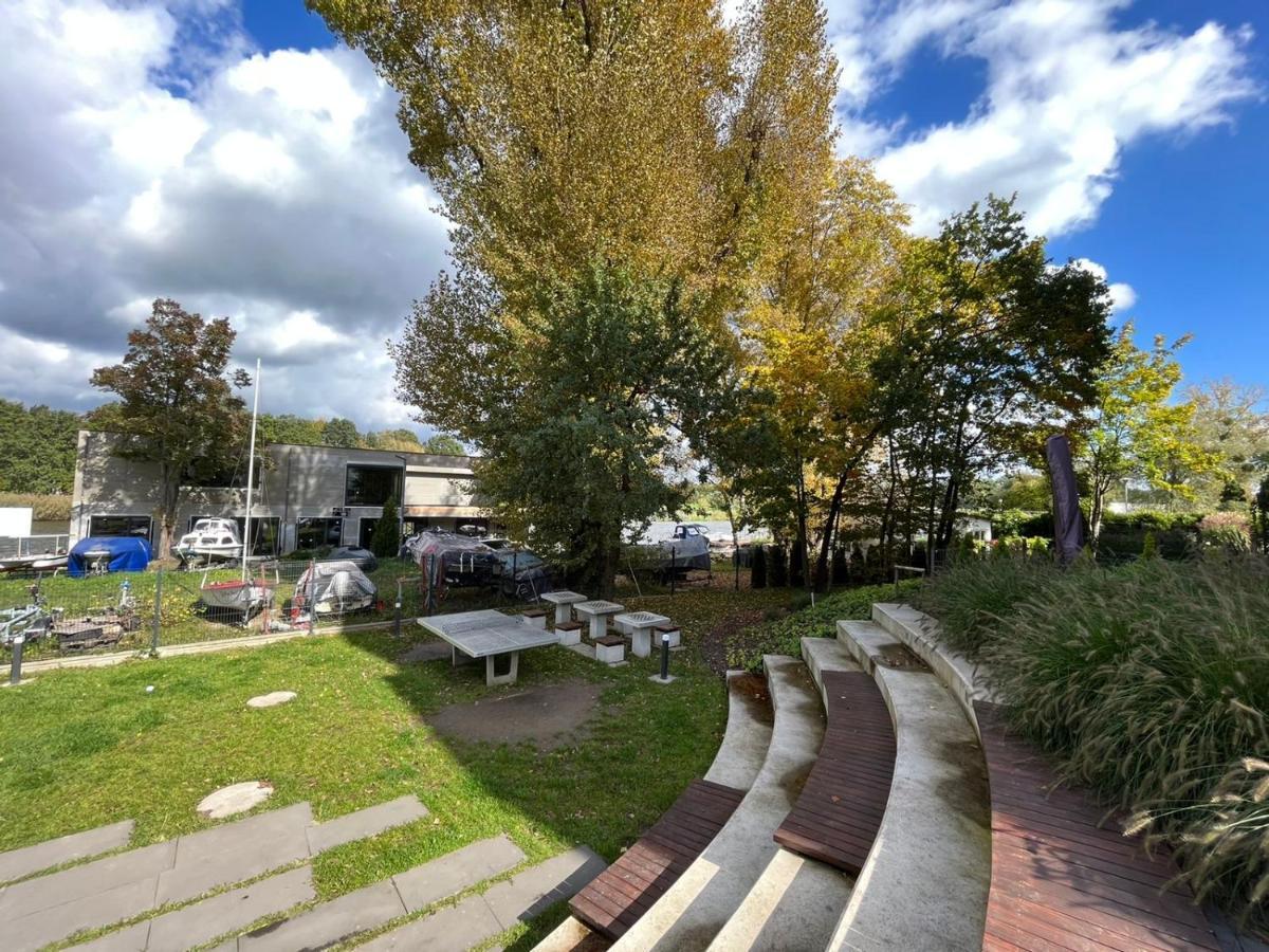 Komfortowy Apartament Z Parkingiem Breslavia Exterior foto